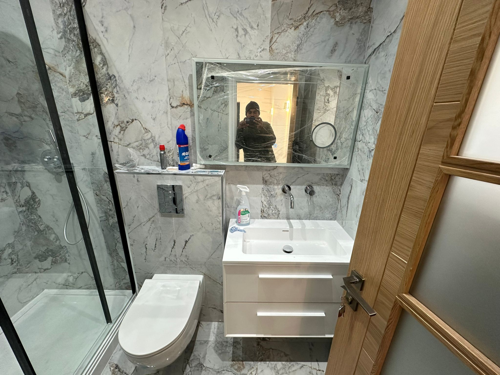 Bathroom Fitting Image 3