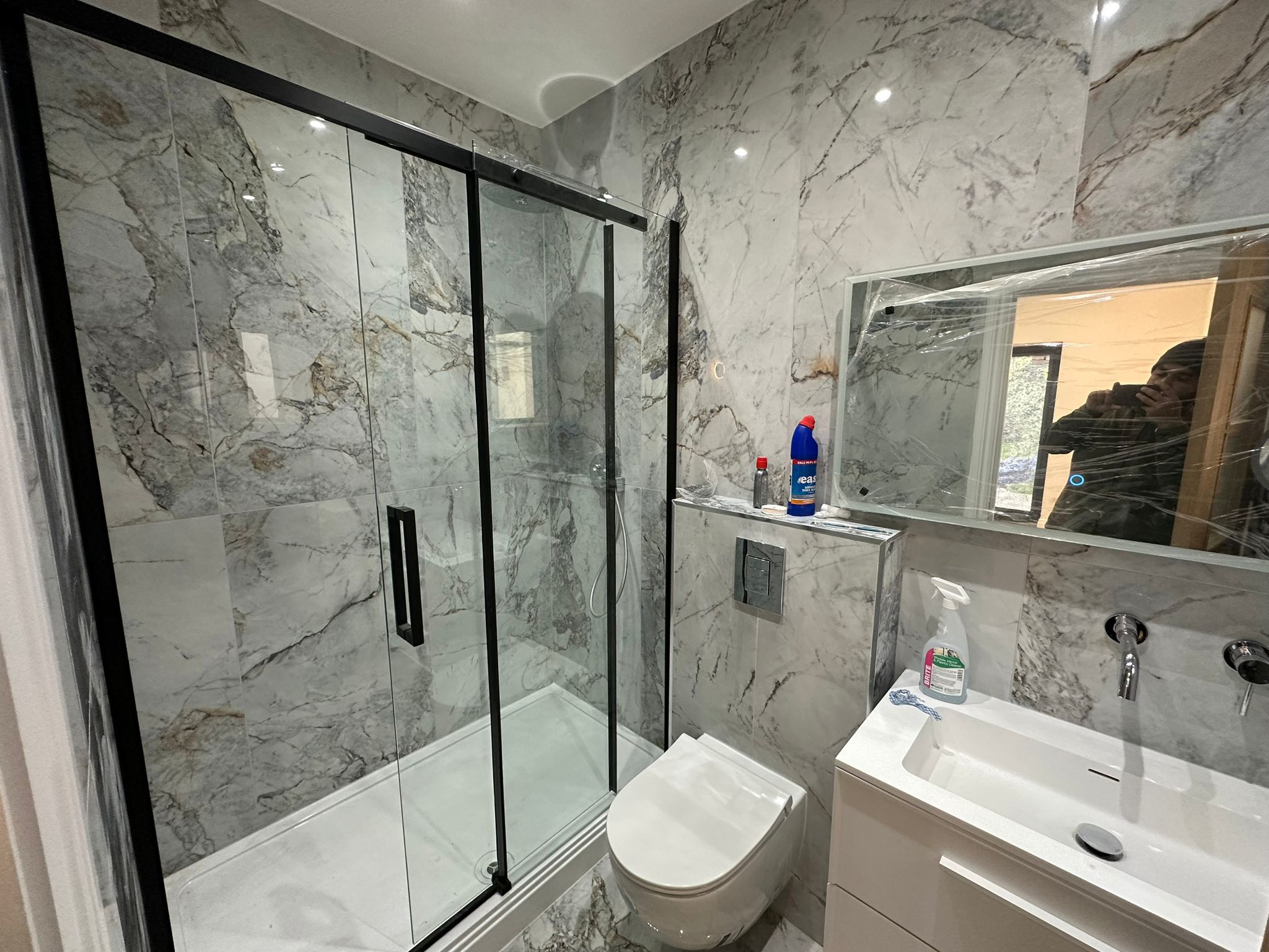 Bathroom Fitting Image 4